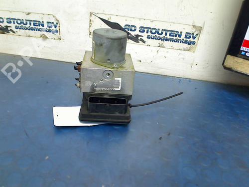 Used ABS pump ABS pump MERCEDES-BENZ M-CLASS (W166) ML 350 BlueTEC 4-matic (166.024, 166.023) (258 hp) 33458497 33458497