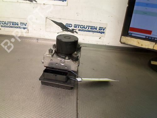 Used ABS pump SEAT IBIZA IV ST (6J8, 6P8) 1.2 TDI (75 hp) 27216803