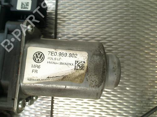 Right front window motor VW TRANSPORTER T5 Van (7HA, 7HH, 7EA, 7EH) 2.0 TDI | BP36320939E20  - Image 6