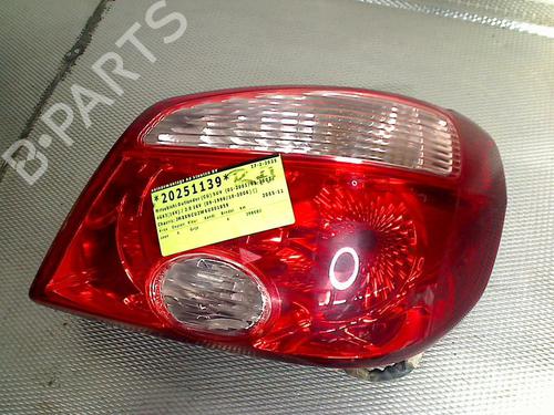 Rückleuchte Rechts für MITSUBISHI OUTLANDER I (CU_W) 2.0 (CU2W) (136 hp) 31267284