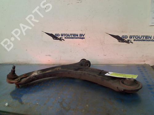 Used Left front suspension arm VW PASSAT B8 Variant (3G5, CB5) 2.0 TDI (150 hp) 17052953