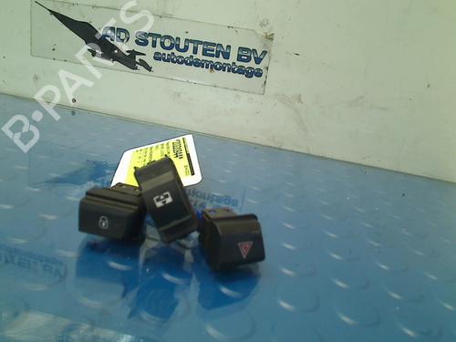 Used Switch PEUGEOT 2008 I (CU_) 1.2 VTi (82 hp) 13359296