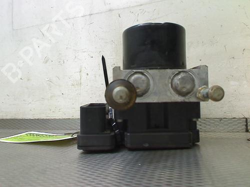 Used ABS pump ABS pump SUZUKI SWIFT III (MZ, EZ) 1.3 (RS413, ZC11S) (92 hp) 33796394 33796394