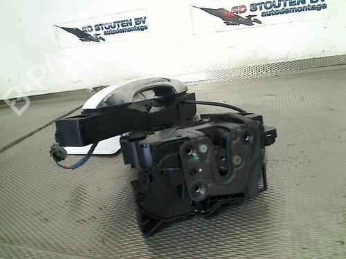 Exterior handle RENAULT MEGANE IV Grandtour (K9A/M/N_) 1.5 dCi 110 | BP30001799C122