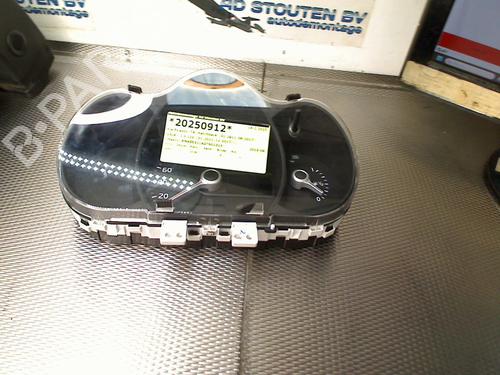 instrument-cluster-kia-picanto-ii-ta-2011-2012-2013-2014-2015-2016-2017-2018-25216507 main image