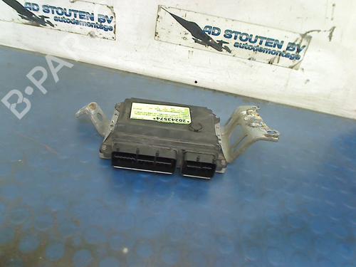 Used Engine control unit (ECU) TOYOTA YARIS (_P9_) 1.33 VVT-i (NSP90_, NSP90R) (100 hp) 19666711