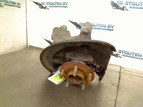 Left front steering knuckle VOLVO V40 Hatchback (525) D2 | BP28106545M25 