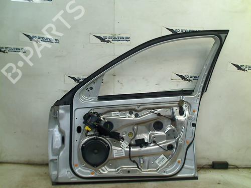 Right front door MERCEDES-BENZ C-CLASS (W204) C 200 Kompressor (204.041) | BP27237177C3 