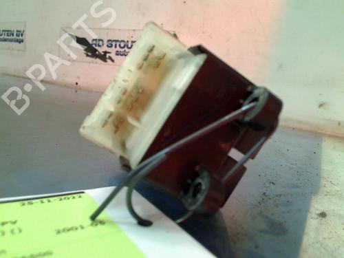 Switch NISSAN ALMERA TINO (V10) 1.8 | BP11339390I30 