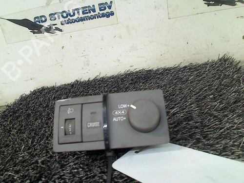 Used Switch KIA SORENTO I (JC) 2.4 (139 hp) 23270357