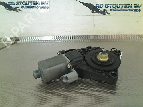 Viskermotor vindrute Viskermotor vindrute HYUNDAI i30 Estate (FD) 1.6 (126 hp) 34624616 34624616