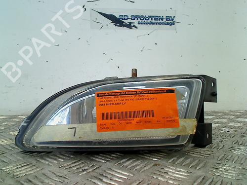 Used Left front fog light FIAT BRAVO II (198_) 1.4 T-Jet (198AXF1B) (150 hp) 11298855