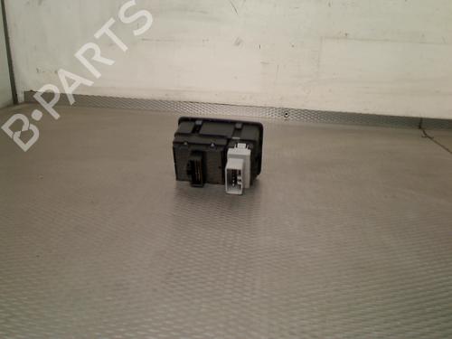 Headlight switch RENAULT MEGANE III Grandtour (KZ0/1) 1.5 dCi (KZ09, KZ0D, KZ1G, KZ29, KZ14, KZ1W, KZ10, KZ1F,... | BP32256186I24
