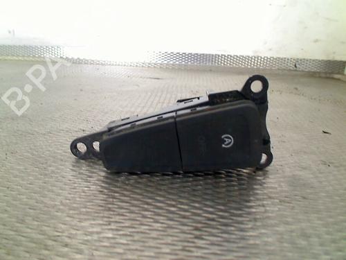 Switch FORD FOCUS III Turnier 1.0 EcoBoost | BP29158036I30 