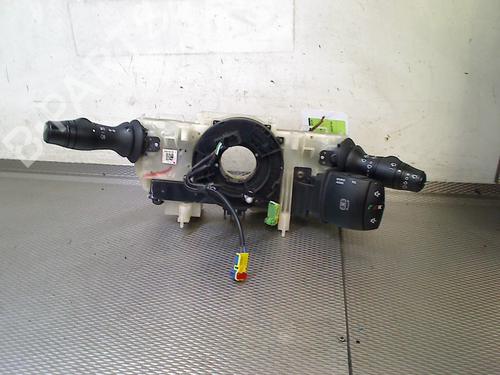 steering-column-stalk-renault-megane-iii-hatchback-bz01_-b3_-2008-36674101 main image