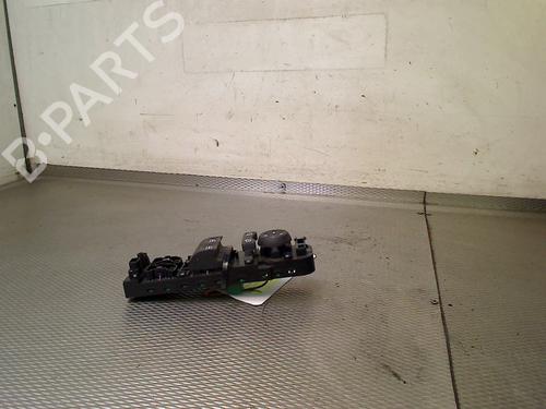 Left front window switch RENAULT MEGANE III Hatchback (BZ0/1_, B3_) 1.2 TCe (BZ2B, BZ11) | BP36674082I27 - Image 6