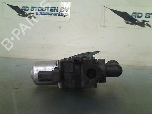 Used Auxiliary water pump BMW 3 Touring (G21, G81) 320 e Plug-in-Hybrid xDrive (204 hp) 19034816