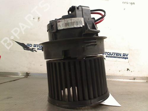 Used Heater blower motor PEUGEOT 2008 I (CU_) 1.2 THP 130 / PureTech 130 (130 hp) 30742720