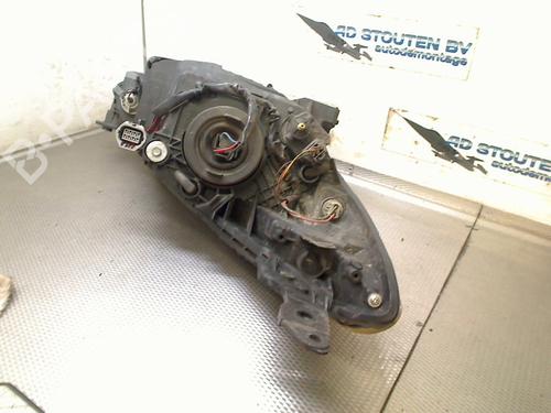 Faro izquierdo MAZDA 2 (DE_, DH_) 1.5 (DE5FS) | BP29965344C28