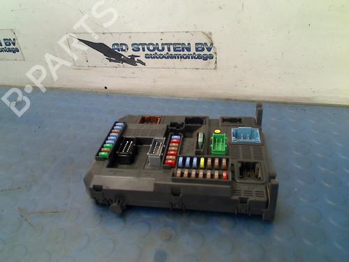 Used Fuse box PEUGEOT 208 I (CA_, CC_) 1.2 VTI 82 (82 hp) 12980516