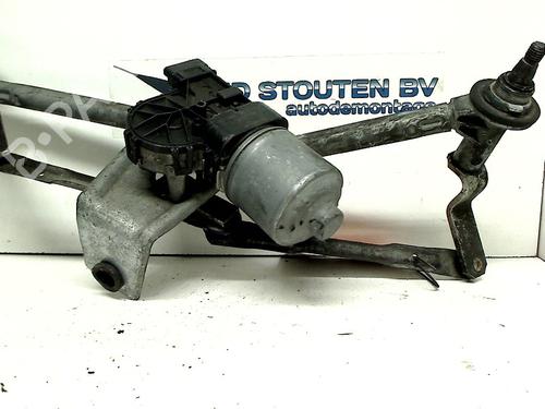 Used Front wipers mechanism PEUGEOT 206 Hatchback (2A/C) 1.4 i (75 hp) 11299768