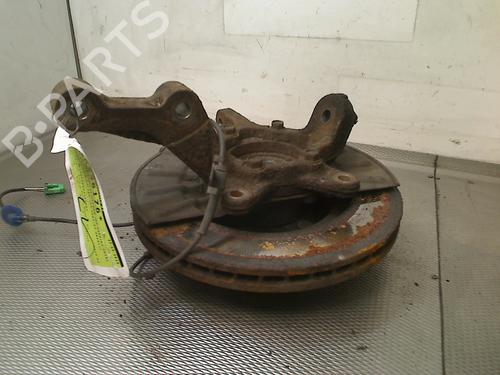Used Left front steering knuckle SUZUKI GRAND VITARA II (JT, TE, TD) 1.6 All-wheel Drive (JB416) (106 hp) 31847251