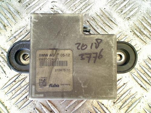 Used Antenna/Base BMW X3 (F25) xDrive 20 i (184 hp) 13124536