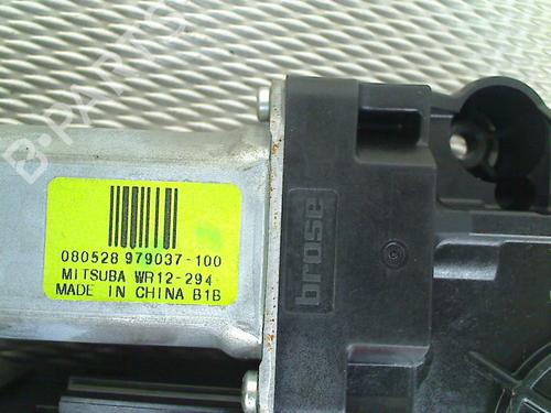 Left front window motor VOLVO V50 (545) 2.0 D | BP24202973E21 