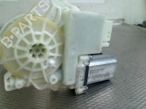 Left front window motor BMW 3 (G20, G80, G28) 330 e Plug-in-Hybrid | BP31256846E21