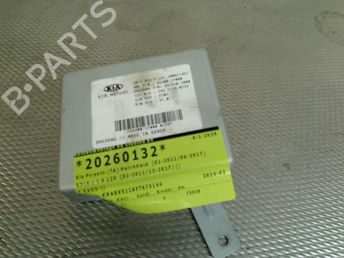 Used Comfort control module Comfort control module KIA PICANTO II (TA) 1.0 (69 hp) 33951530 33951530