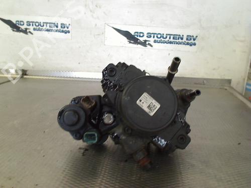 Used Fuel pump PEUGEOT 3008 I MPV (0U_) 2.0 HDi Hybrid4 (0URHCA) (200 hp) 28510403