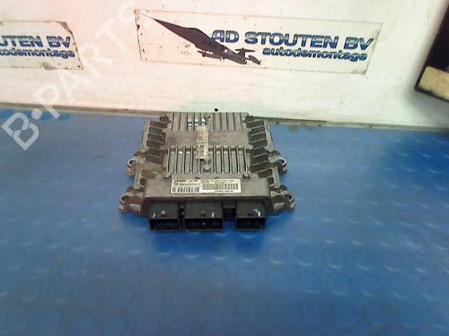 Used Engine control unit (ECU) PEUGEOT 1007 (KM_) 1.4 HDi (68 hp) 17496572