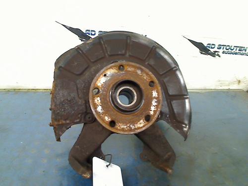 Right front steering knuckle VW CADDY III Box Body/MPV (2KA, 2KH, 2CA, 2CH) 1.6 TDI | BP19748724M26 