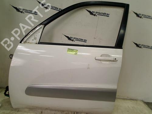 Dør venstre foran TOYOTA RAV 4 II (_A2_) 2.0 D 4WD (CLA20_, CLA21_, CLA20R, CLA21R) (116 hp) 14936428