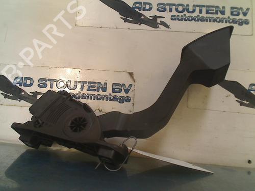 Used Pedal MITSUBISHI MIRAGE / SPACE STAR VI Hatchback (A0_A) 1.0 (A05A) (71 hp) 13508614
