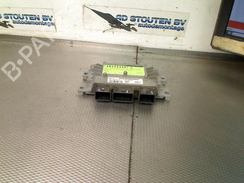 Used Engine control unit (ECU) FORD FIESTA VI (CB1, CCN) 1.25 (82 hp) 27556825
