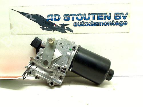 Used Front wiper motor BMW 3 (F30, F80) 320 d (163 hp) 11301013