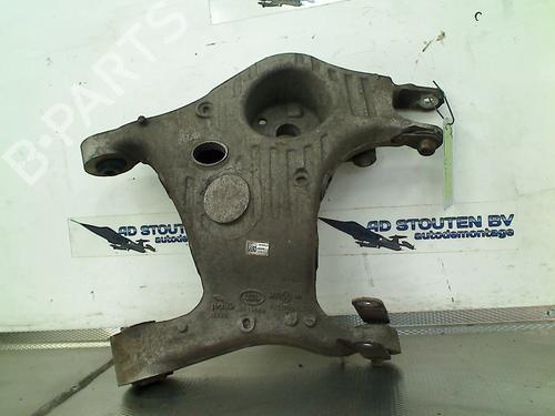 Used Right rear suspension arm Right rear suspension arm LAND ROVER RANGE ROVER VELAR (L560) 2.0 D240 SD4 4x4 (241 hp) 39707598 39707598