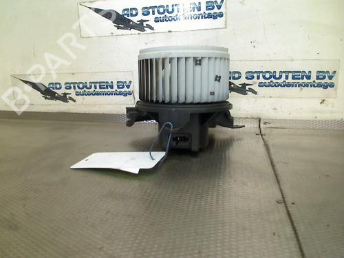 Heater blower motor OPEL COMBO Box Body/MPV (X12) 1.3 CDTI (B05) | BP28111877M62 