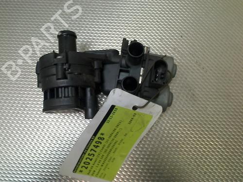 Pompe de circulation d'eau AUDI A6 C6 Avant (4F5) 2.4 (177 hp) 32337209