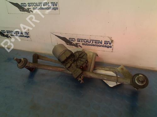 Used Front wipers mechanism PEUGEOT 206+ (2L_, 2M_) 1.1 (60 hp) 13235752