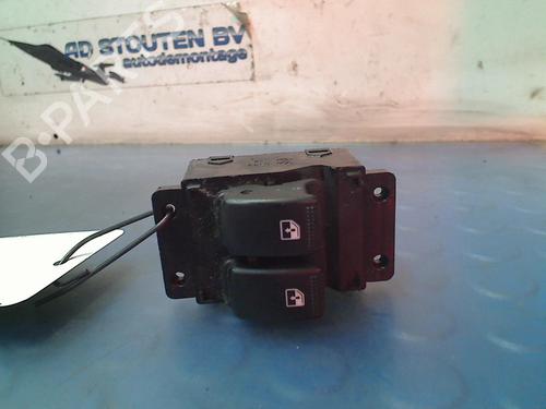 Venstre Foran elrute bryter HYUNDAI i10 I (PA) 1.1 (67 hp) 13616800