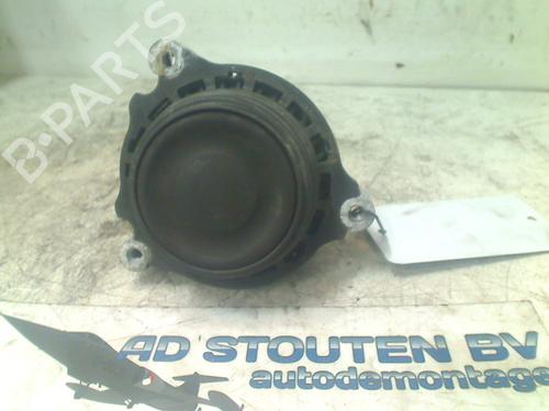 Used Engine mount BMW 3 (F30, F80) 320 d (163 hp) 11260696