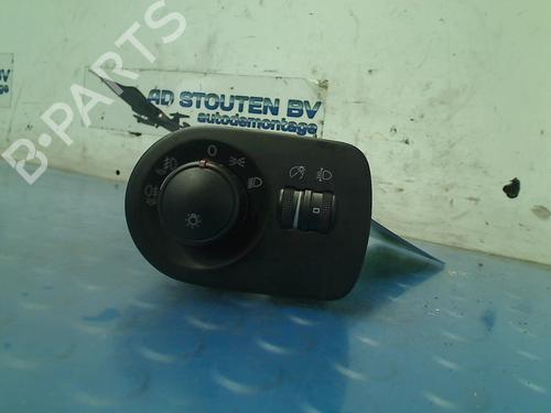 Used Headlight switch SEAT LEON (1P1) 1.6 (102 hp) 11325443