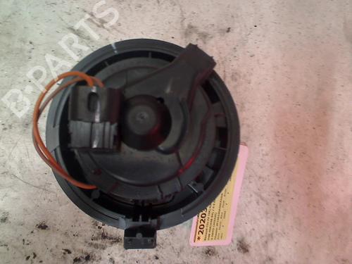 Heater blower motor RENAULT CLIO IV (BH_) 0.9 TCe 90 (BHNF, BHMA, BHMH, BHJK, BHJR) | BP11262263M62 