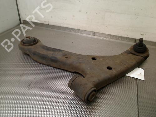 Used Left front suspension arm SUZUKI GRAND VITARA II (JT, TE, TD) 1.6 All-wheel Drive (JB416) (106 hp) 31836331