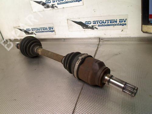 Used Left front driveshaft FIAT PUNTO EVO (199_) 1.3 D Multijet (84 hp) 29023638