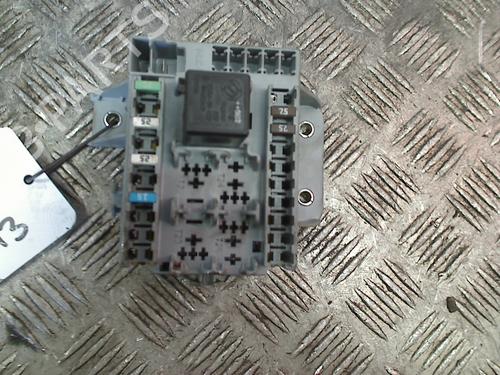 Used Fuse box Fuse box 11311809 11311809