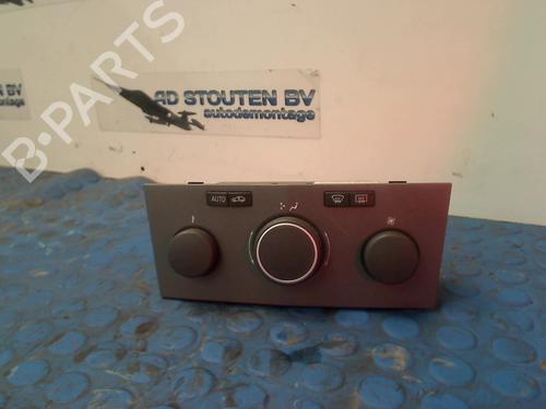 Used Climate control OPEL ZAFIRA / ZAFIRA FAMILY B (A05) 2.2 (M75) (150 hp) 11797582