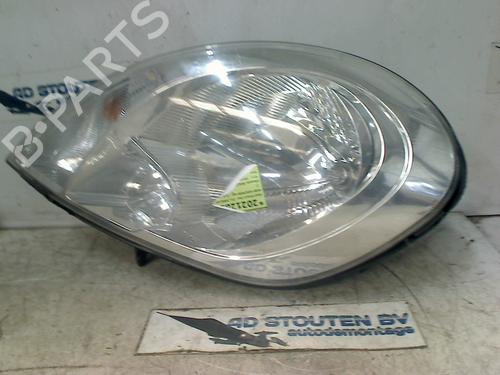 Used Right headlight OPEL VIVARO A Van (X83) 2.0 CDTI (F7) (90 hp) 11319327